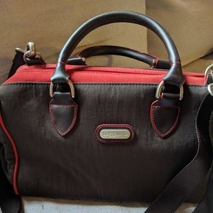 Baggallini wide mouth doctor's bag style purse